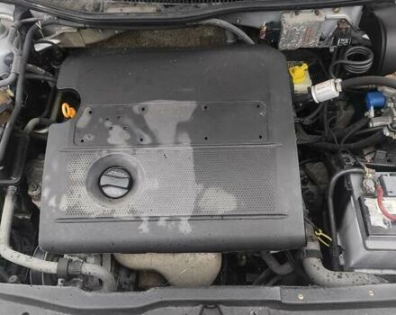 Серый Фольксваген Гольф, объемом двигателя 1.6 л и пробегом 259 тыс. км за 2800 $, фото 5 на Automoto.ua