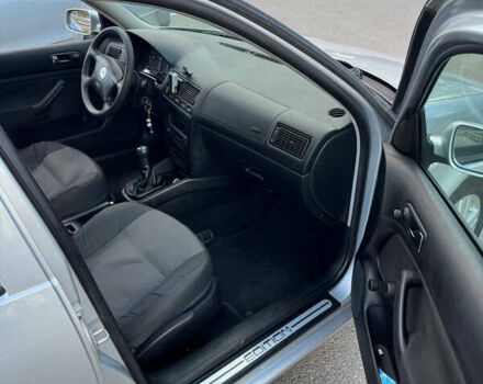 Серый Фольксваген Гольф, объемом двигателя 1.6 л и пробегом 265 тыс. км за 5300 $, фото 9 на Automoto.ua