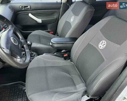 Серый Фольксваген Гольф, объемом двигателя 1.6 л и пробегом 309 тыс. км за 3499 $, фото 15 на Automoto.ua