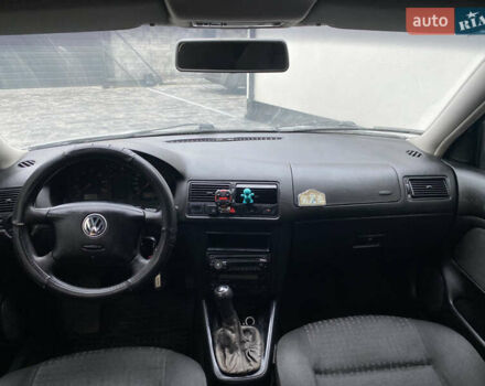 Сірий Фольксваген Гольф, об'ємом двигуна 1.6 л та пробігом 278 тис. км за 2999 $, фото 8 на Automoto.ua