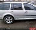 Серый Фольксваген Гольф, объемом двигателя 2 л и пробегом 300 тыс. км за 3800 $, фото 3 на Automoto.ua