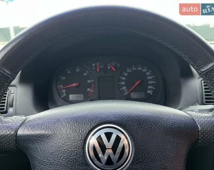 Серый Фольксваген Гольф, объемом двигателя 1.6 л и пробегом 309 тыс. км за 3499 $, фото 22 на Automoto.ua