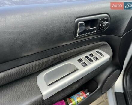 Серый Фольксваген Гольф, объемом двигателя 1.6 л и пробегом 309 тыс. км за 3499 $, фото 13 на Automoto.ua