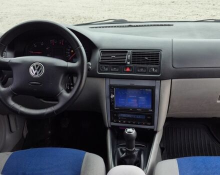 Сірий Фольксваген Гольф, об'ємом двигуна 1.9 л та пробігом 257 тис. км за 4000 $, фото 16 на Automoto.ua