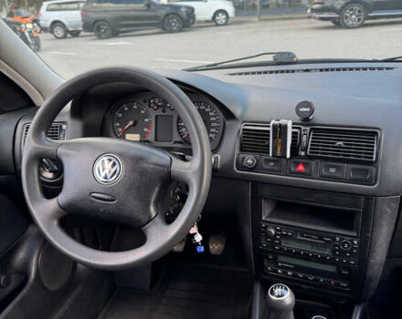 Серый Фольксваген Гольф, объемом двигателя 1.6 л и пробегом 265 тыс. км за 5300 $, фото 7 на Automoto.ua