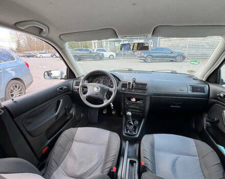 Серый Фольксваген Гольф, объемом двигателя 1.6 л и пробегом 265 тыс. км за 5300 $, фото 48 на Automoto.ua