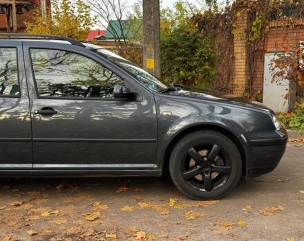 Сірий Фольксваген Гольф, об'ємом двигуна 1.6 л та пробігом 254 тис. км за 4590 $, фото 3 на Automoto.ua