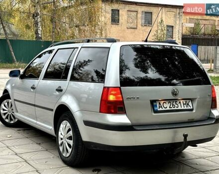 Серый Фольксваген Гольф, объемом двигателя 1.6 л и пробегом 300 тыс. км за 4550 $, фото 8 на Automoto.ua