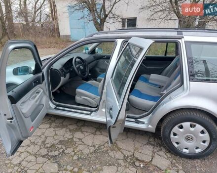 Сірий Фольксваген Гольф, об'ємом двигуна 1.6 л та пробігом 220 тис. км за 3950 $, фото 45 на Automoto.ua