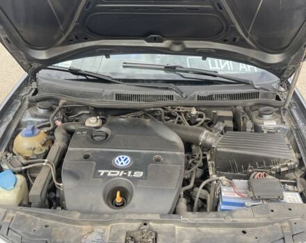 Серый Фольксваген Гольф, объемом двигателя 1.9 л и пробегом 330 тыс. км за 2900 $, фото 6 на Automoto.ua