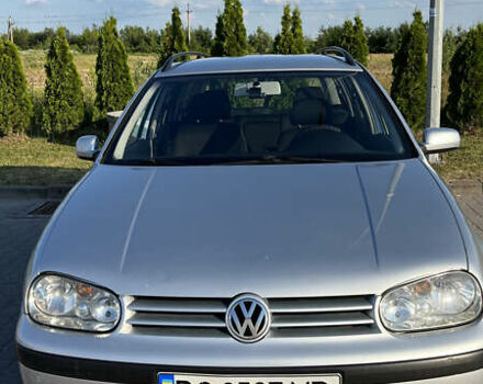 Серый Фольксваген Гольф, объемом двигателя 1.6 л и пробегом 195 тыс. км за 4300 $, фото 6 на Automoto.ua