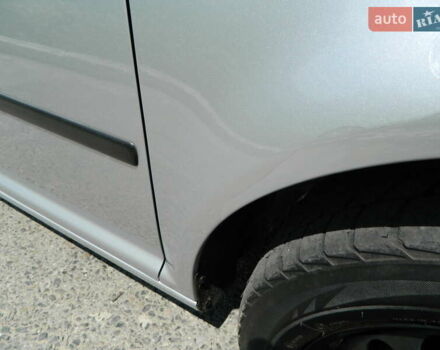 Фольксваген Гольф 2001 в Черновцах на Automoto.ua Серый Фольксваген Гольф, объемом двигателя 1.9 л и пробегом 220 тыс. км за 5500 $, фото 7 на Automoto.ua