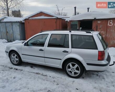 Серый Фольксваген Гольф, объемом двигателя 1.39 л и пробегом 279 тыс. км за 3500 $, фото 2 на Automoto.ua