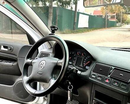 Серый Фольксваген Гольф, объемом двигателя 1.6 л и пробегом 300 тыс. км за 4550 $, фото 11 на Automoto.ua