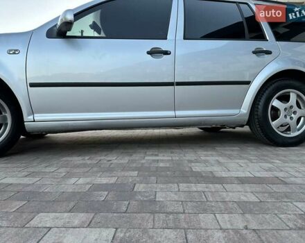 Серый Фольксваген Гольф, объемом двигателя 1.39 л и пробегом 230 тыс. км за 4400 $, фото 6 на Automoto.ua