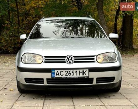 Серый Фольксваген Гольф, объемом двигателя 1.6 л и пробегом 300 тыс. км за 4550 $, фото 15 на Automoto.ua