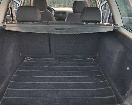 Серый Фольксваген Гольф, объемом двигателя 1.39 л и пробегом 330 тыс. км за 3600 $, фото 9 на Automoto.ua