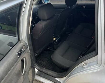 Серый Фольксваген Гольф, объемом двигателя 1.9 л и пробегом 383 тыс. км за 4400 $, фото 14 на Automoto.ua