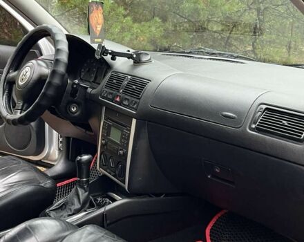 Серый Фольксваген Гольф, объемом двигателя 1.6 л и пробегом 333 тыс. км за 5000 $, фото 17 на Automoto.ua