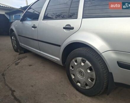 Серый Фольксваген Гольф, объемом двигателя 1.6 л и пробегом 295 тыс. км за 4000 $, фото 5 на Automoto.ua