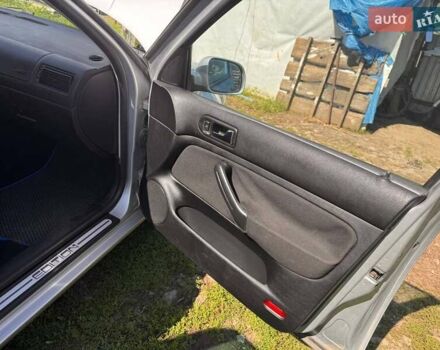 Фольксваген Гольф 2001 в Хмельницком на Automoto.ua Серый Фольксваген Гольф, объемом двигателя 1.6 л и пробегом 184 тыс. км за 4650 $, фото 20 на Automoto.ua