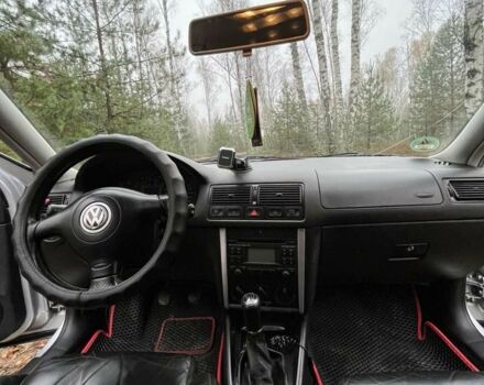Серый Фольксваген Гольф, объемом двигателя 1.6 л и пробегом 333 тыс. км за 5000 $, фото 18 на Automoto.ua