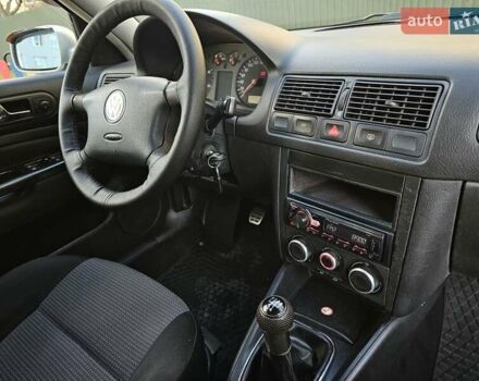 Серый Фольксваген Гольф, объемом двигателя 1.9 л и пробегом 280 тыс. км за 4100 $, фото 34 на Automoto.ua