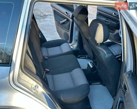 Сірий Фольксваген Гольф, об'ємом двигуна 1.6 л та пробігом 303 тис. км за 4200 $, фото 17 на Automoto.ua