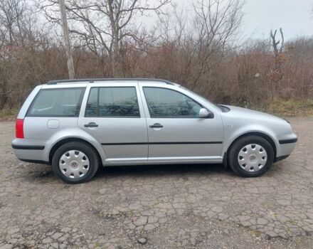 Сірий Фольксваген Гольф, об'ємом двигуна 1.6 л та пробігом 220 тис. км за 3950 $, фото 6 на Automoto.ua