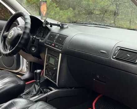 Серый Фольксваген Гольф, объемом двигателя 1.6 л и пробегом 333 тыс. км за 5000 $, фото 16 на Automoto.ua