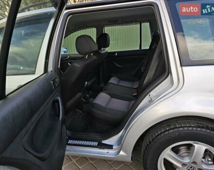 Серый Фольксваген Гольф, объемом двигателя 1.9 л и пробегом 280 тыс. км за 4100 $, фото 28 на Automoto.ua