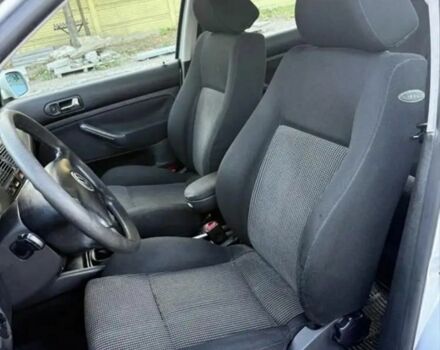 Серый Фольксваген Гольф, объемом двигателя 1.9 л и пробегом 277 тыс. км за 1167 $, фото 4 на Automoto.ua