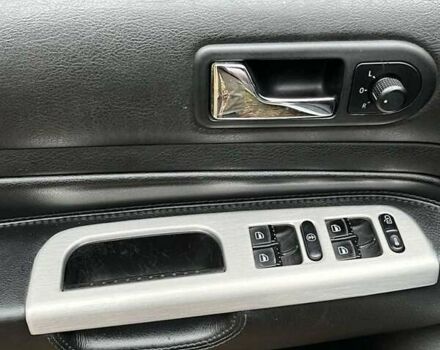 Серый Фольксваген Гольф, объемом двигателя 1.6 л и пробегом 333 тыс. км за 5000 $, фото 12 на Automoto.ua