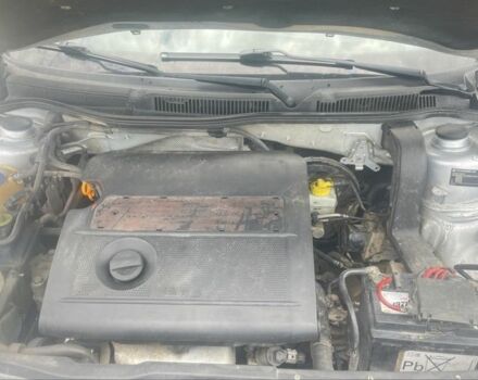 Серый Фольксваген Гольф, объемом двигателя 1.6 л и пробегом 377 тыс. км за 3800 $, фото 9 на Automoto.ua