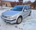 Серый Фольксваген Гольф, объемом двигателя 1.6 л и пробегом 268 тыс. км за 4750 $, фото 1 на Automoto.ua