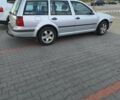Серый Фольксваген Гольф, объемом двигателя 2 л и пробегом 237 тыс. км за 1200 $, фото 1 на Automoto.ua