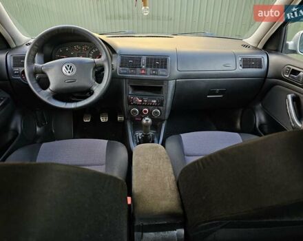 Серый Фольксваген Гольф, объемом двигателя 1.9 л и пробегом 280 тыс. км за 4100 $, фото 26 на Automoto.ua
