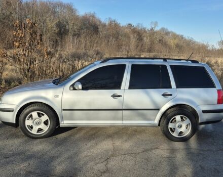 Серый Фольксваген Гольф, объемом двигателя 1.6 л и пробегом 243 тыс. км за 3999 $, фото 1 на Automoto.ua