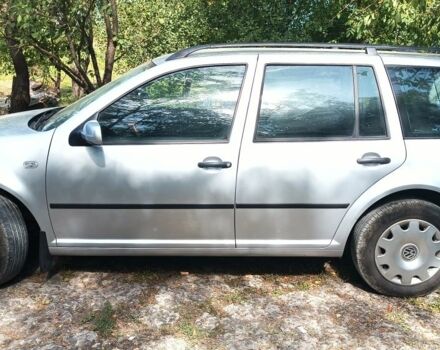 Серый Фольксваген Гольф, объемом двигателя 1.6 л и пробегом 290 тыс. км за 4500 $, фото 4 на Automoto.ua