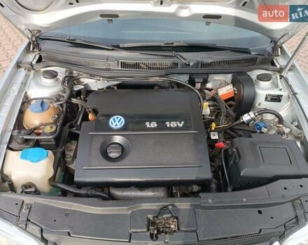 Сірий Фольксваген Гольф, об'ємом двигуна 1.6 л та пробігом 215 тис. км за 5300 $, фото 4 на Automoto.ua