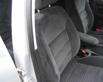 Сірий Фольксваген Гольф, об'ємом двигуна 1.6 л та пробігом 200 тис. км за 3500 $, фото 11 на Automoto.ua