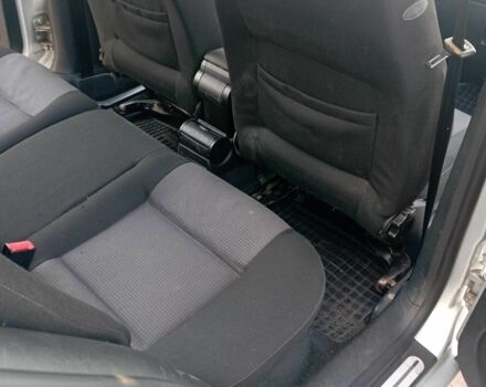 Сірий Фольксваген Гольф, об'ємом двигуна 1.6 л та пробігом 276 тис. км за 4800 $, фото 2 на Automoto.ua