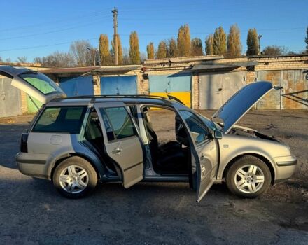 Серый Фольксваген Гольф, объемом двигателя 1.6 л и пробегом 226 тыс. км за 4000 $, фото 20 на Automoto.ua