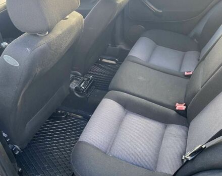 Серый Фольксваген Гольф, объемом двигателя 1 л и пробегом 286 тыс. км за 1600 $, фото 7 на Automoto.ua