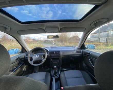 Серый Фольксваген Гольф, объемом двигателя 1 л и пробегом 286 тыс. км за 1600 $, фото 6 на Automoto.ua