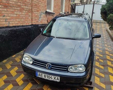 Серый Фольксваген Гольф, объемом двигателя 1.6 л и пробегом 335 тыс. км за 5500 $, фото 2 на Automoto.ua