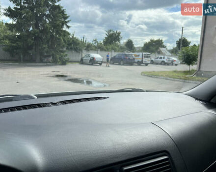 Серый Фольксваген Гольф, объемом двигателя 1.6 л и пробегом 239 тыс. км за 5400 $, фото 17 на Automoto.ua