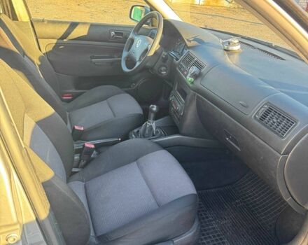 Серый Фольксваген Гольф, объемом двигателя 1.6 л и пробегом 226 тыс. км за 4000 $, фото 8 на Automoto.ua