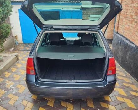 Серый Фольксваген Гольф, объемом двигателя 1.6 л и пробегом 335 тыс. км за 5500 $, фото 11 на Automoto.ua