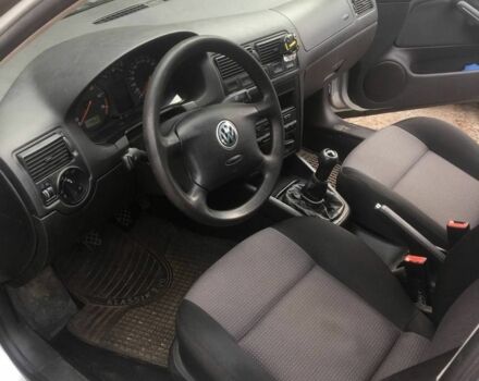 Сірий Фольксваген Гольф, об'ємом двигуна 1.6 л та пробігом 250 тис. км за 4300 $, фото 1 на Automoto.ua